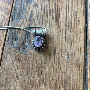 Vintage sterling silver purple gem stone necklace